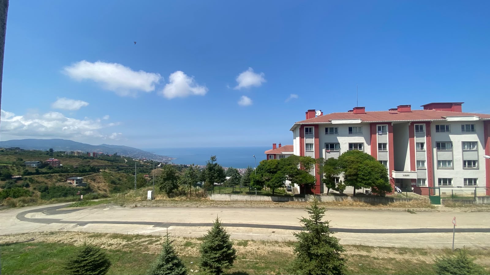 MABEL'DEN YILDIZLI TOKİ'DE 1+1 EŞYALI KİRALIK DAİRE